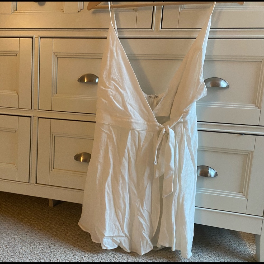 lulu’s white romper